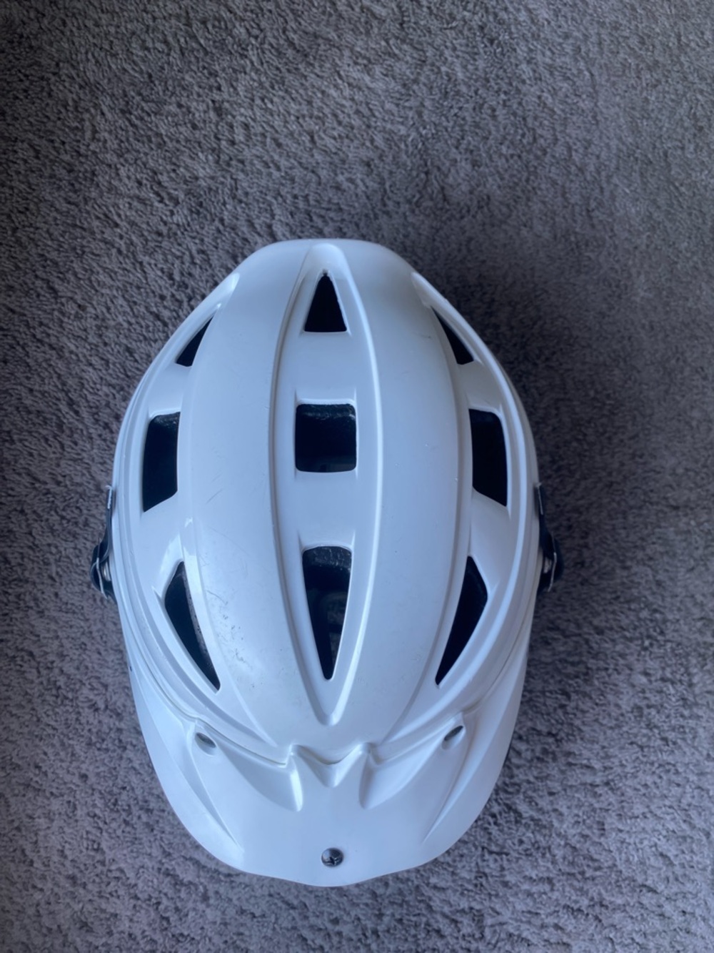 Cascade CPV-R Lacrosse Helmet in White with black mask - Picture 7 of 13